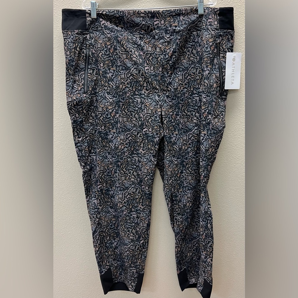 Athleta NEW With Tags Size 22  Trekkie North Jogger Black, Gray, Tan